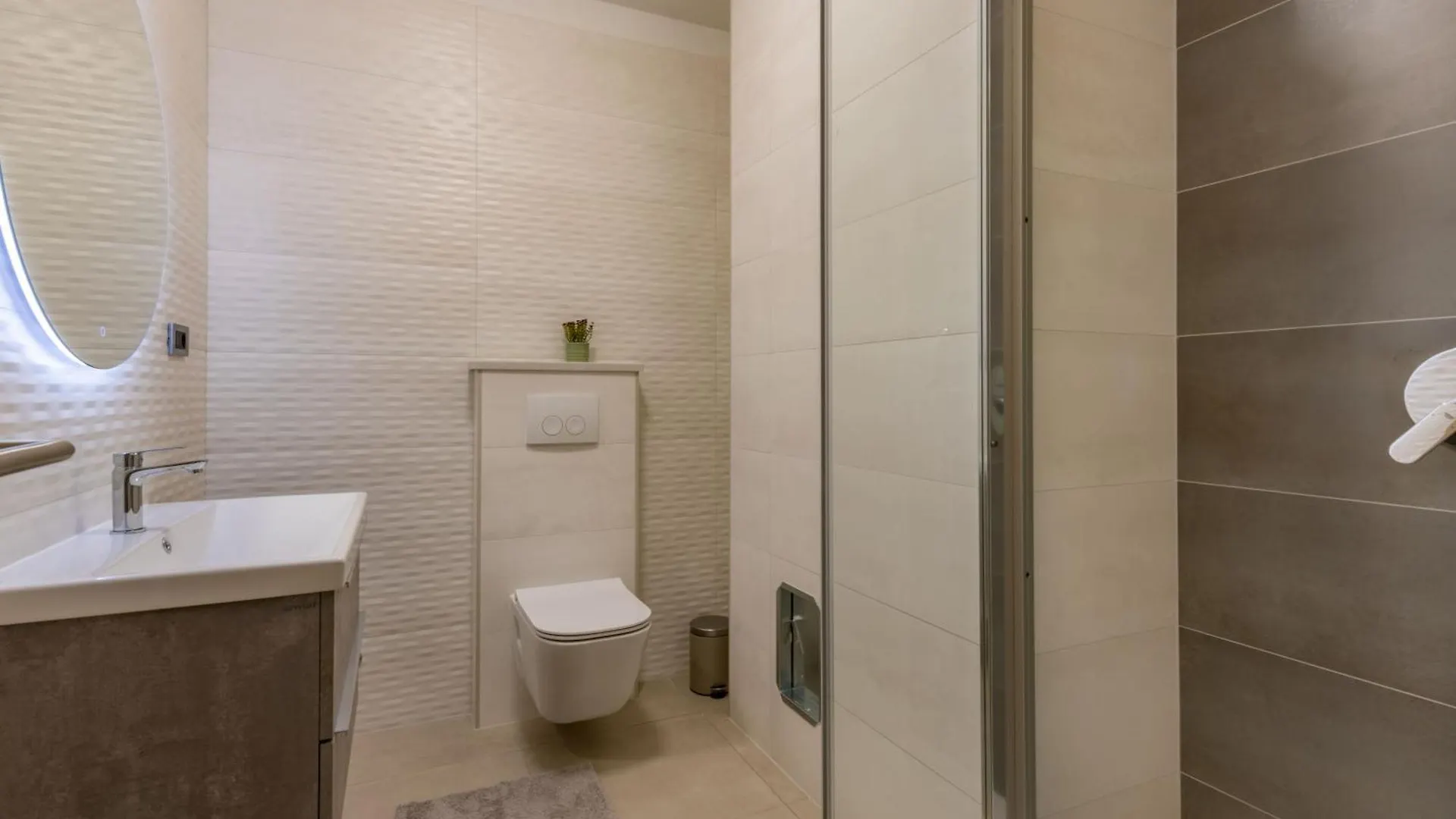 Villa Silente, Modern And Luxurious Villa Hugged By Nature Stalije 0*,
